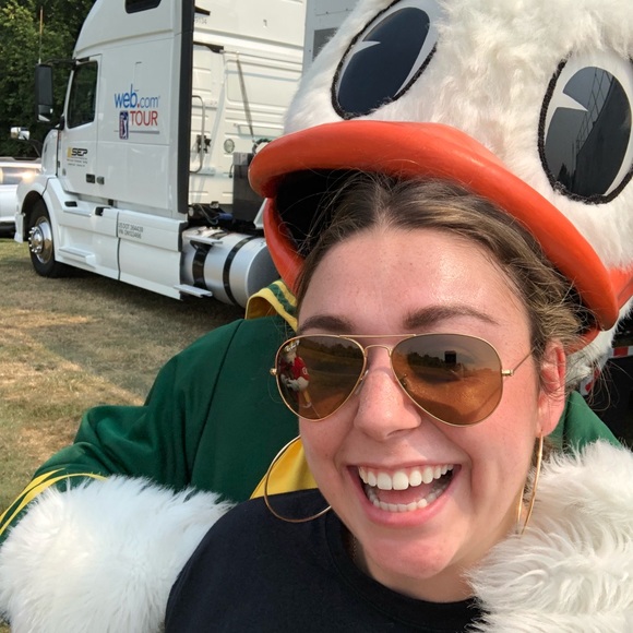 Meet your Posher, Piper - Picture 6 of 7